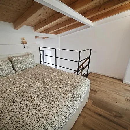 Antic Atico Apartman Manresa